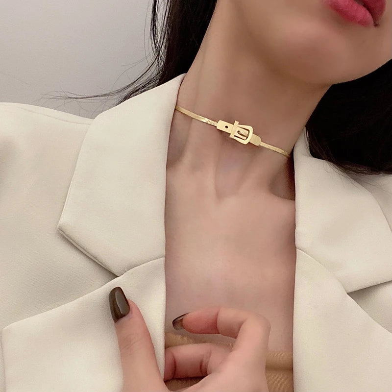 Titanium With 18 K Gold Snake Chain Knot Necklaces Women Jewelry Punk Designer Club Cocktail Party Japan