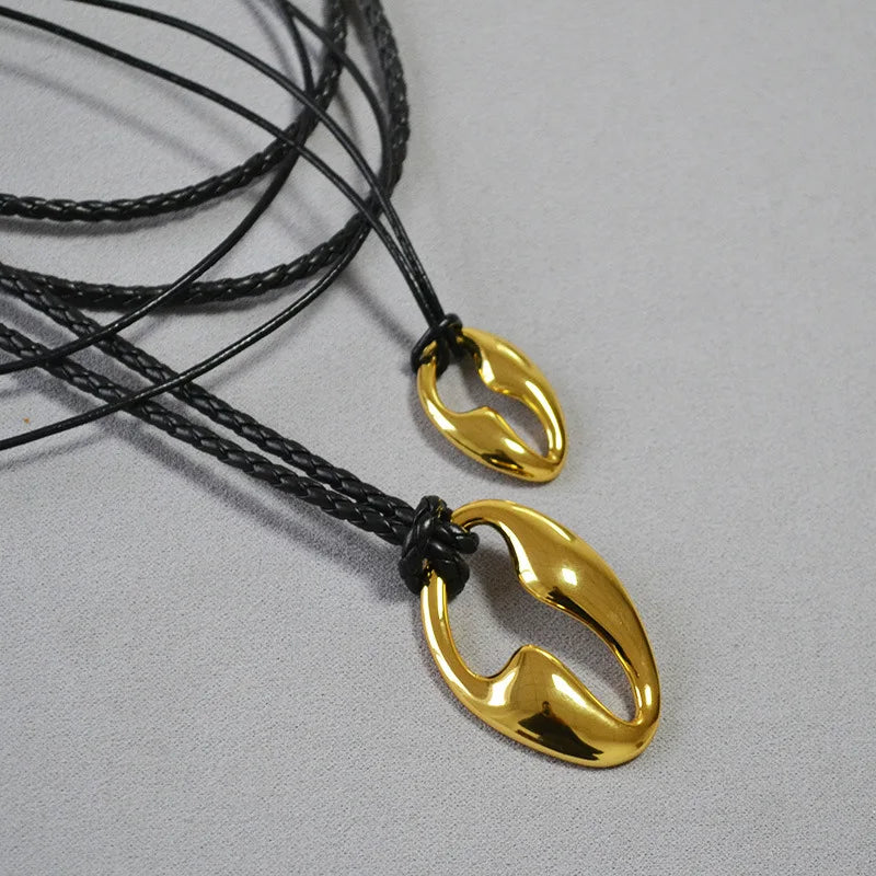 Brass Simply Rope Chian Cutout Pendant Necklace Women Jewelry Designer T Show Runway Gown Rare Glam Japan Ins Glam Boho