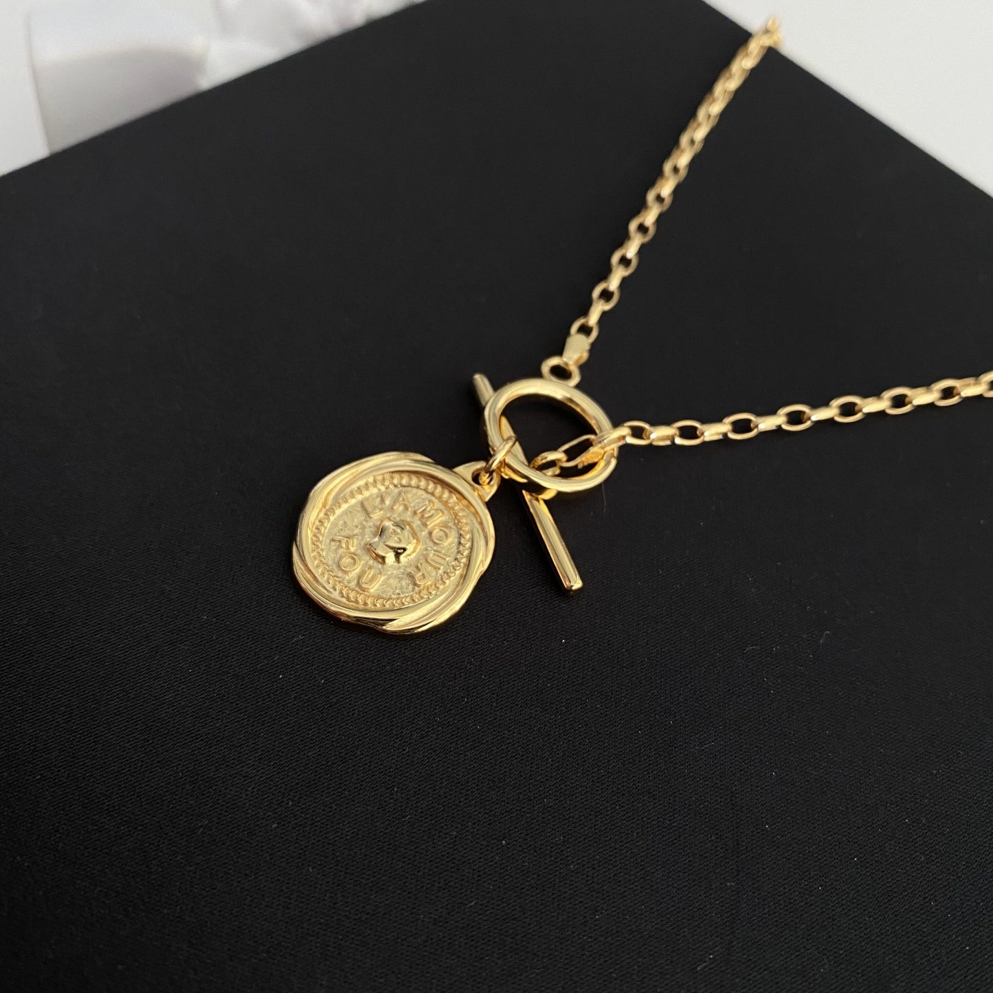 Brass With 18K OT Chian Coins Necklace Women Jewelry Designer T Show Runway Gown Rare INS Japan Korean Trendy Top