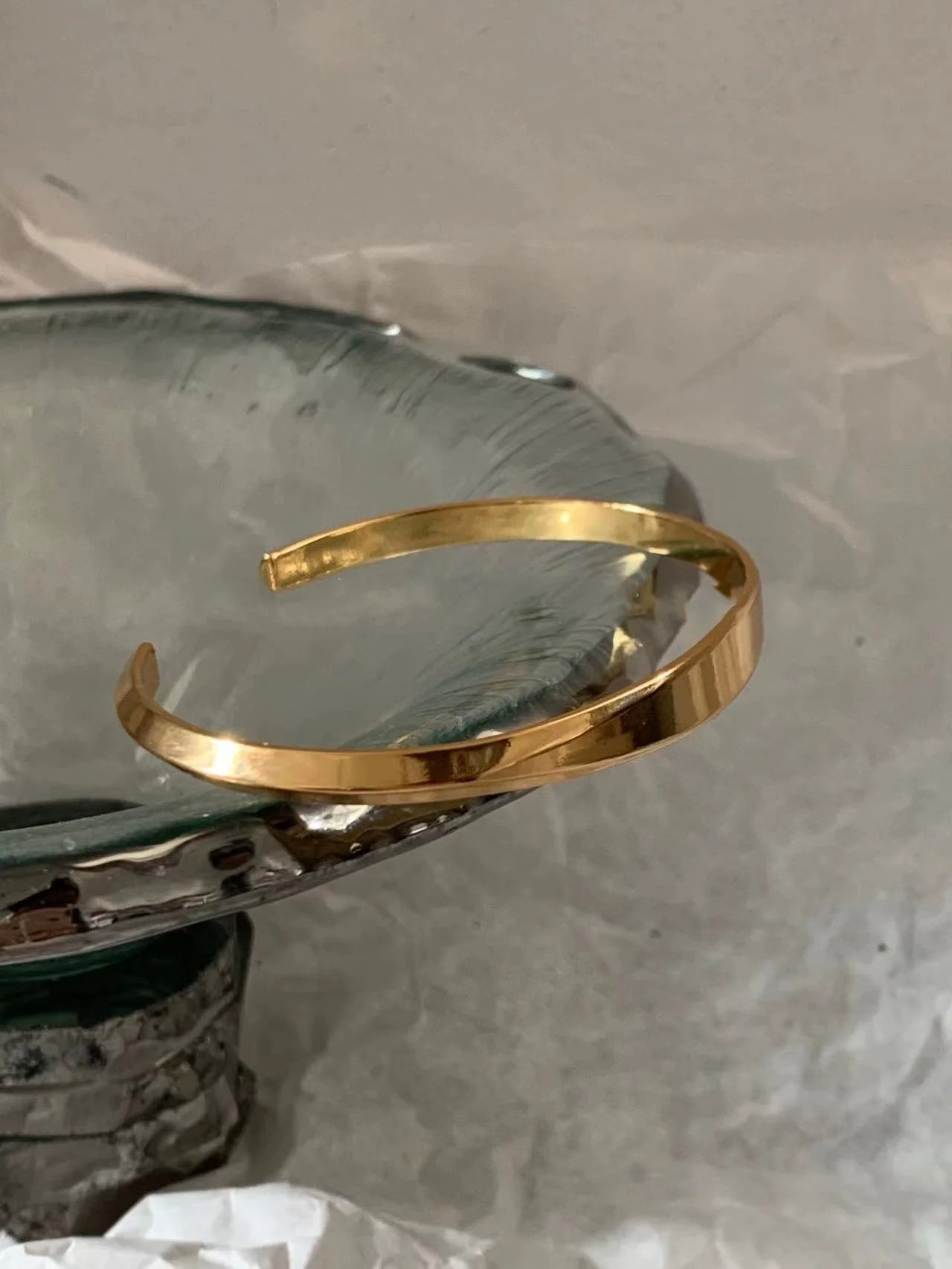 Brass Simply Twist Band Bracelet Women Men Lover Jewelry Designer T Show Runway Gown INS Japan Korean