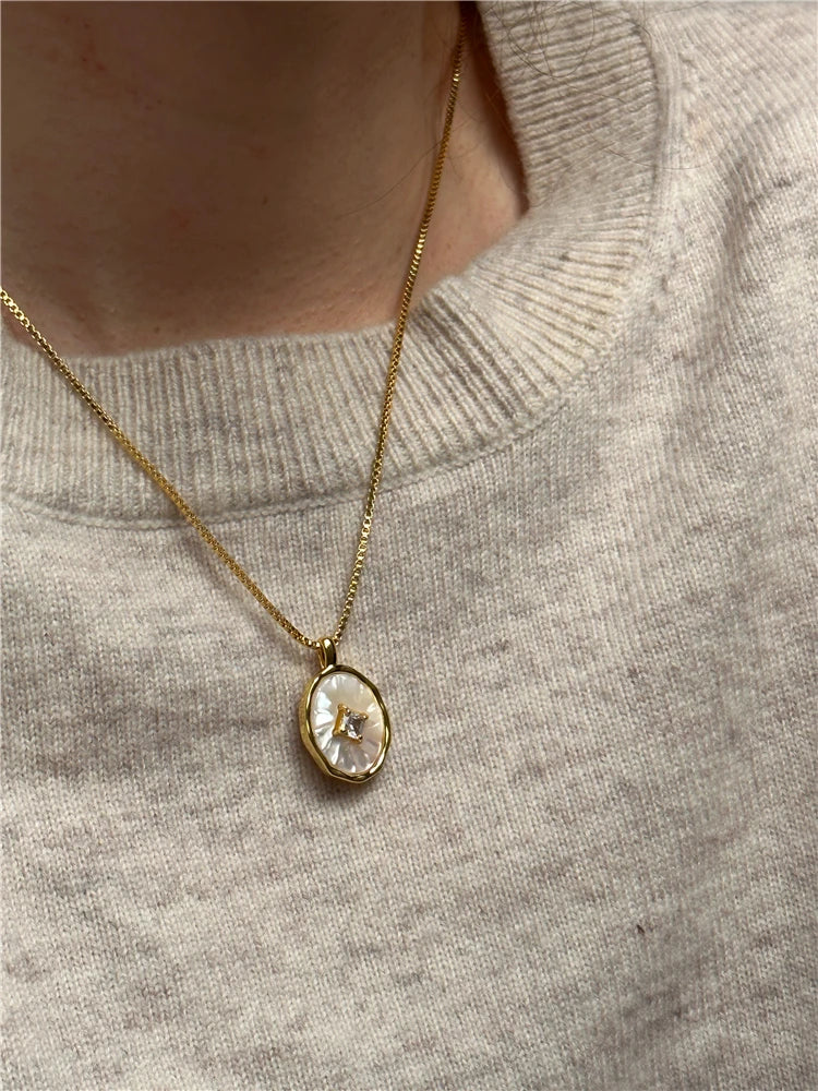 Brass With 18K Natural Shell Stud Earrings Pendant Punk Party Gown Runway rare Boucle d'oreille Korean Japan Style Fashion