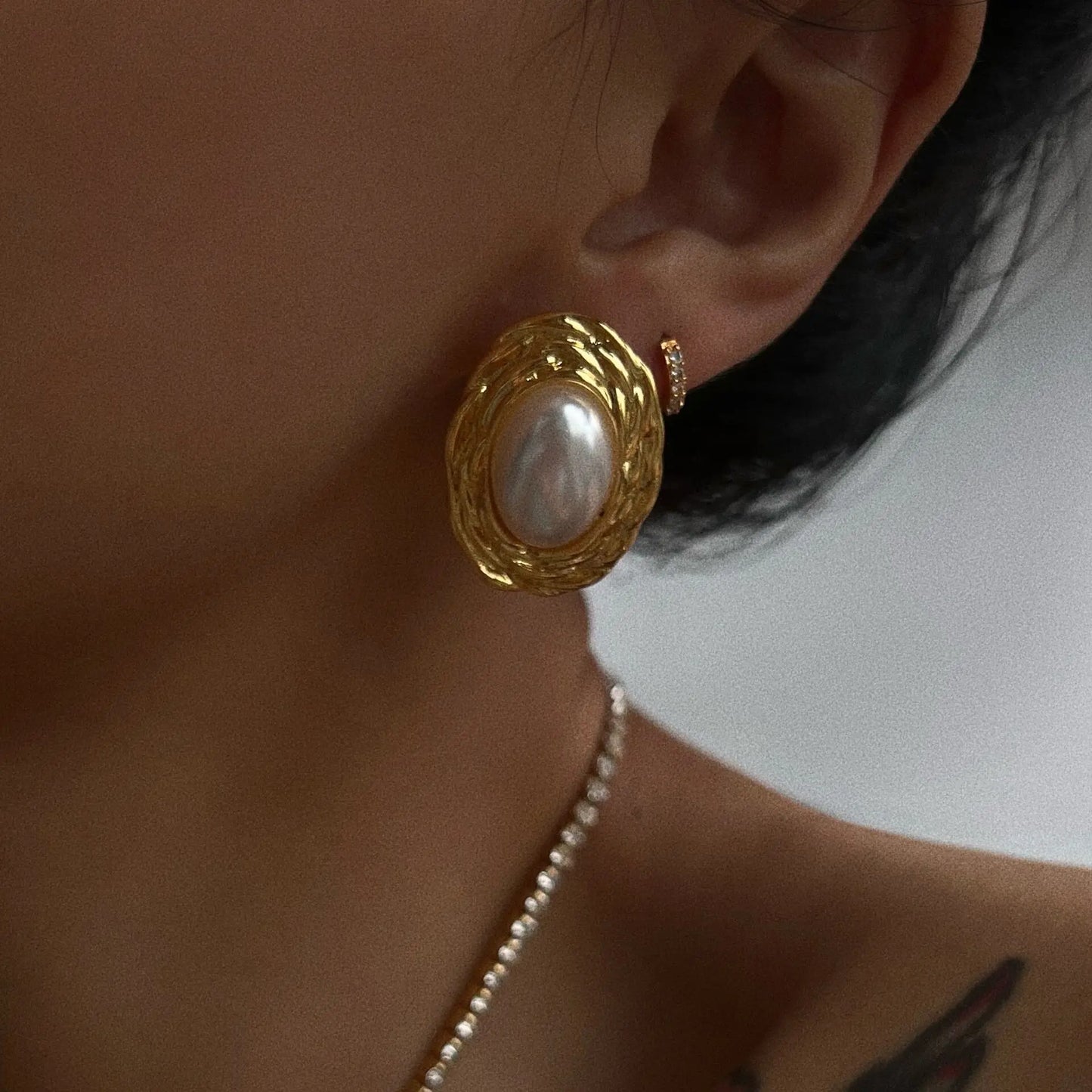 Brass Vintage Faux Pearl Hoop Earrings Women Jewelry Party Boho T Show Gown Runway Rare Korean Japan Trendy