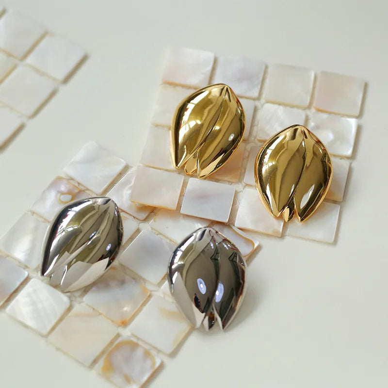 Brass With 18K Gold Rose Stud Earrings Women Jewelry Punk Party T Show Gown Runway Trendy  Korean Japan Israel INS
