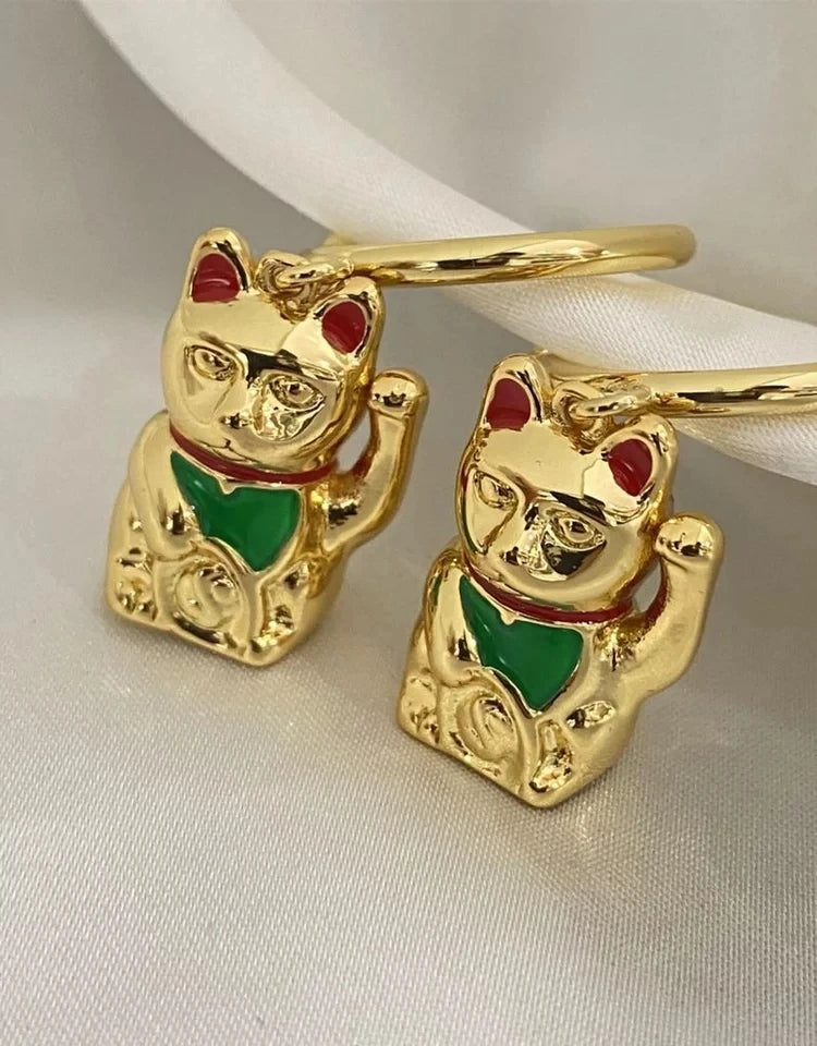 Brass With 18k Gold Adorable Maneki Neko Drop Earrings Women Jewelry Party Boho T Show Gown Runway Rare Korean Japan Stuning