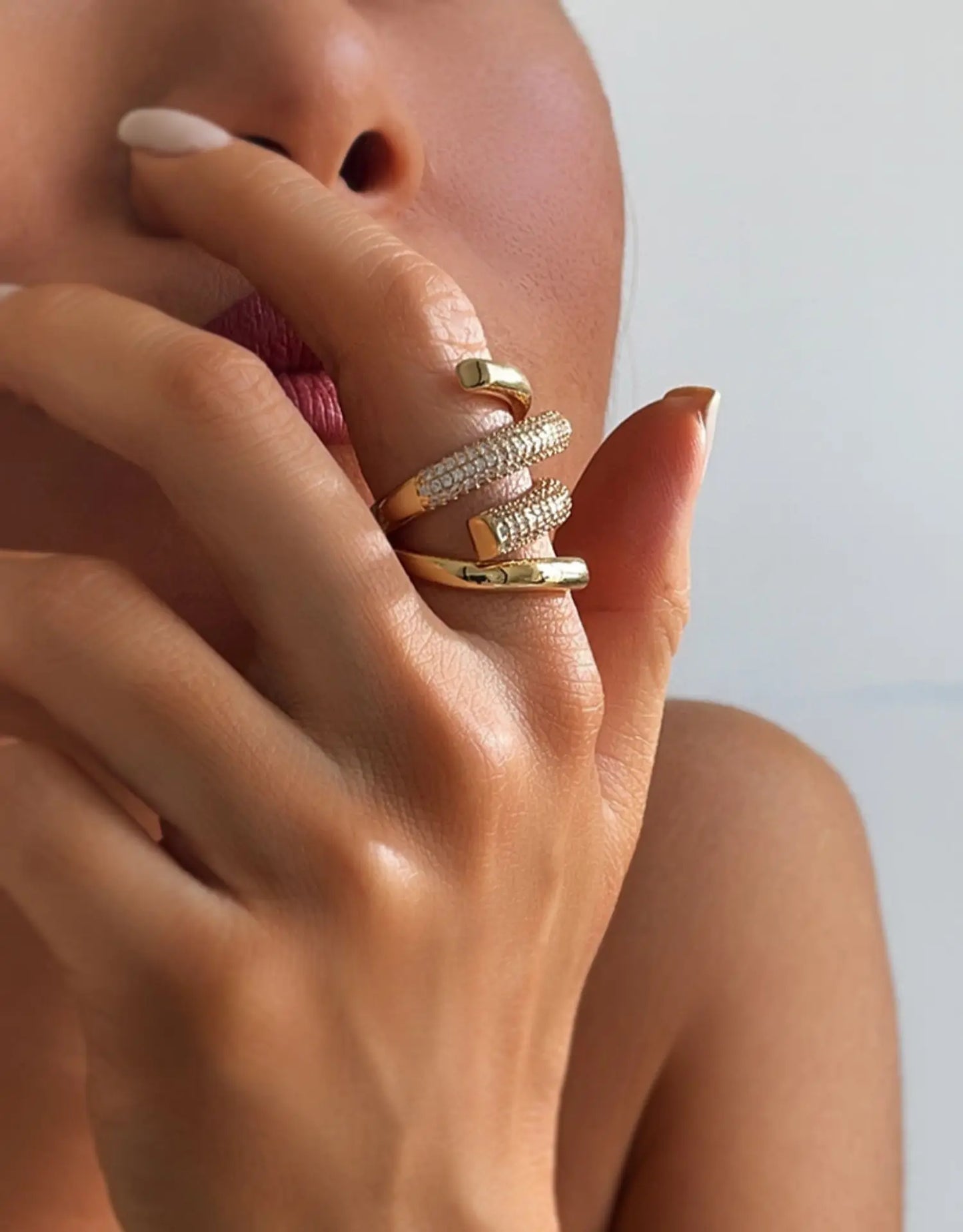 Brass Stunning  AAA Zircon WAVE  Ring Women Jewelry Designer T Show Club Cocktail Party Rare Hiphop Japan Korean