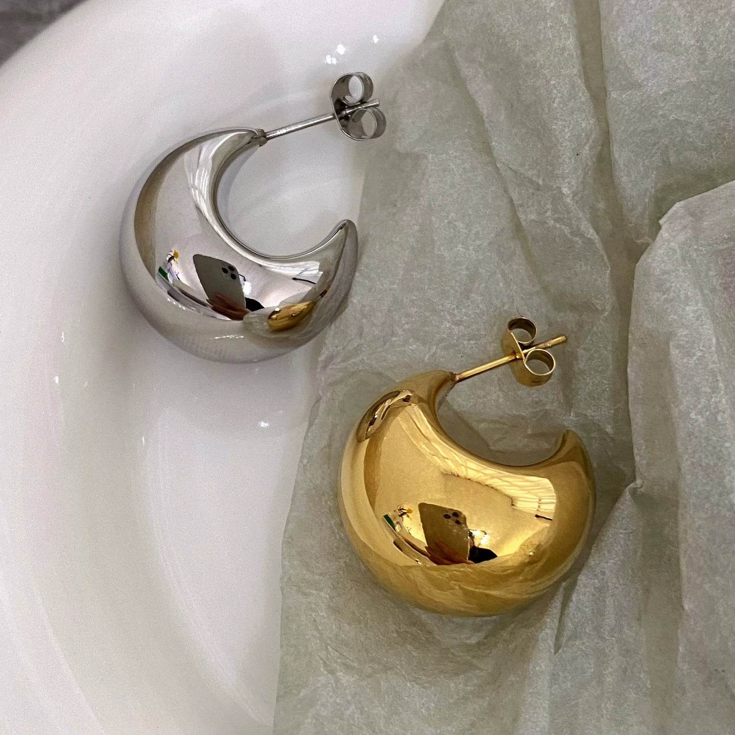 Brass With 18K Gold  Half Ball Stud Earrings Women Jewelry Party Boho T Show Gown Runway Rare Korean Japan Trendy