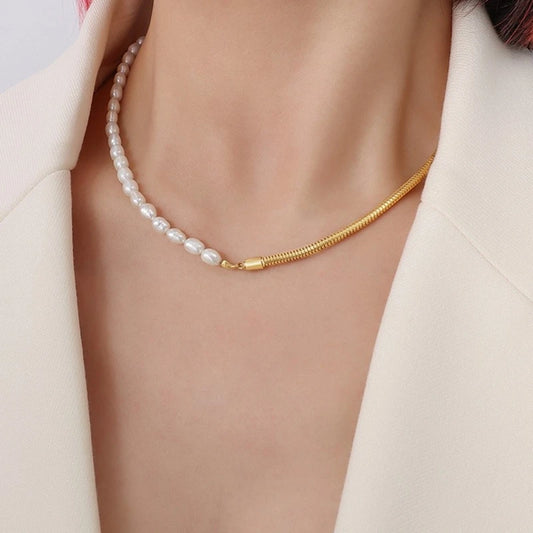 Titanium With 18K Gold Snake Chian Real Pearl Choker Necklace Designer T Show Runway Gown  Rare INS Japan Korean Boho Gothic