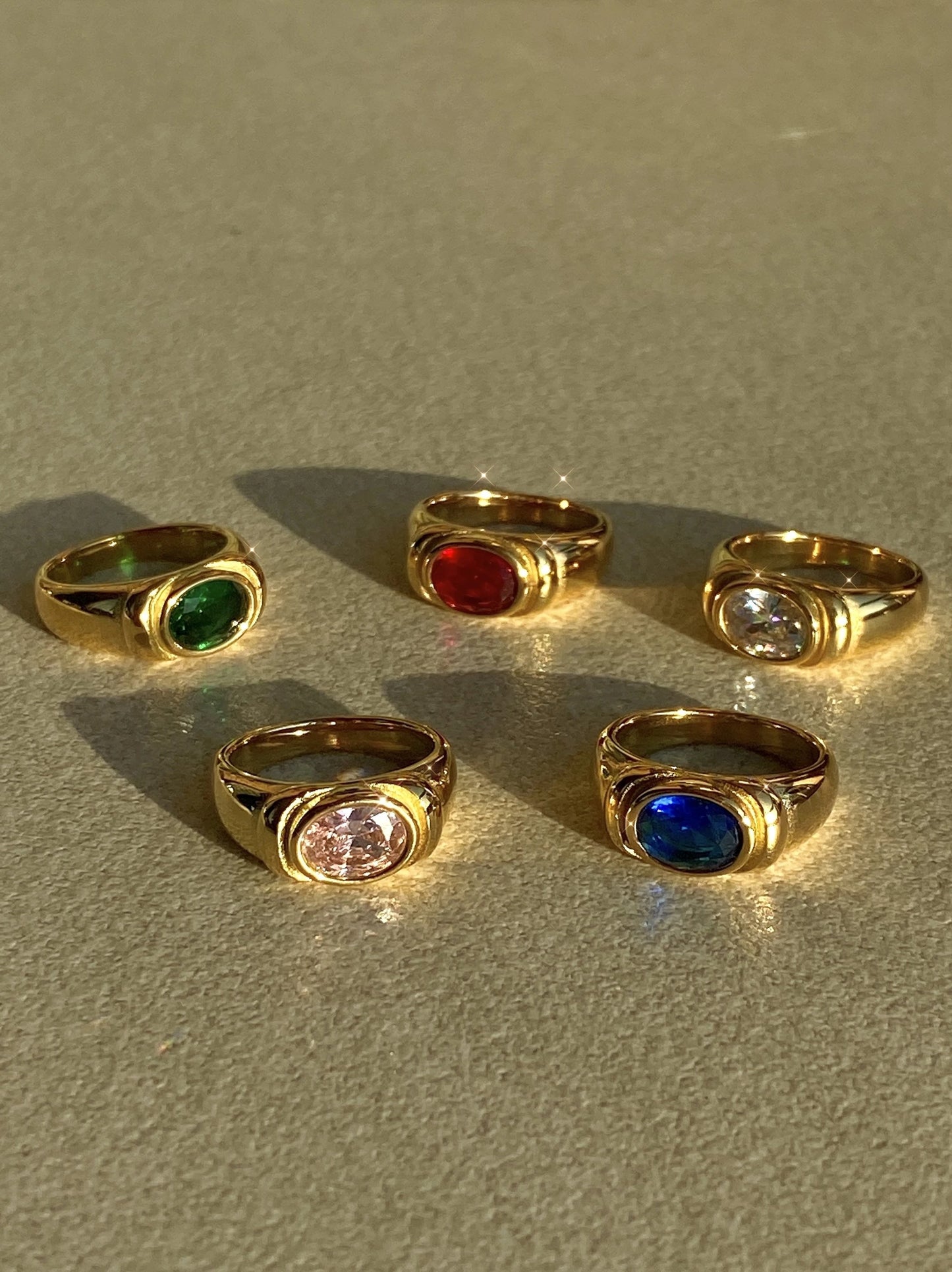 Titanium Colorful Crystal Solid Ring Women Stainess Steel Jewelry Designer T Show Club Cocktail Party Rare Japan Korean