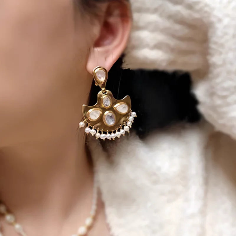 Brass Retro Rhinestoned Fan Earrings Women Jewelry Punk Party T Show Gown Runway Korean Japan INS