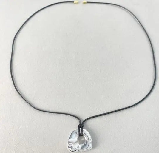 Brass Simply Irregular Cutout Pendant Necklace Women  Jewelry Designer T Show Runway Gown  Rare Glam Japan Ins Glam Boho