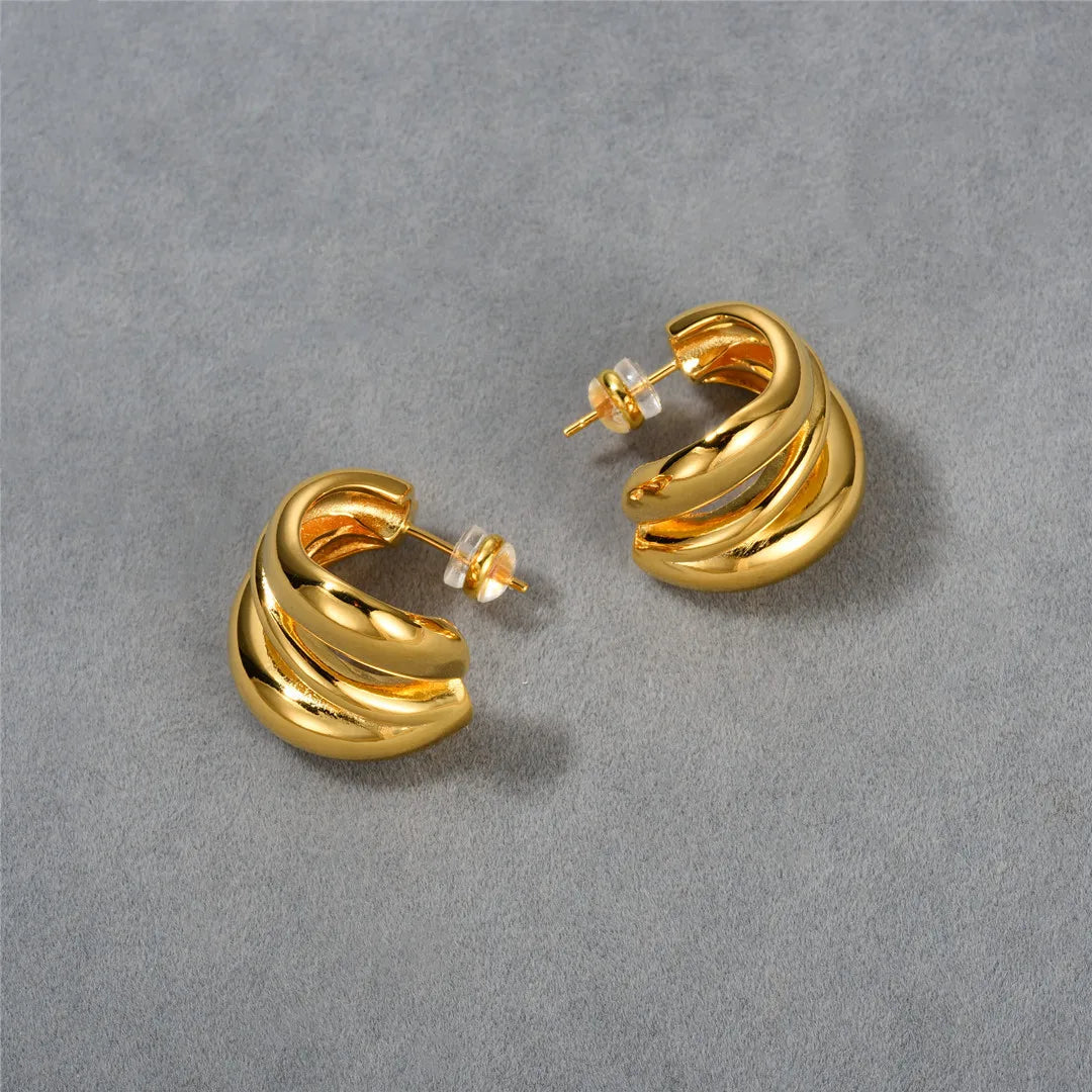 Brass With 18K Small Size Twist Claw Hoop Earrings Women Jewelry Punk Party T Show Gown Runway Trendy  Korean Japan Israel INS