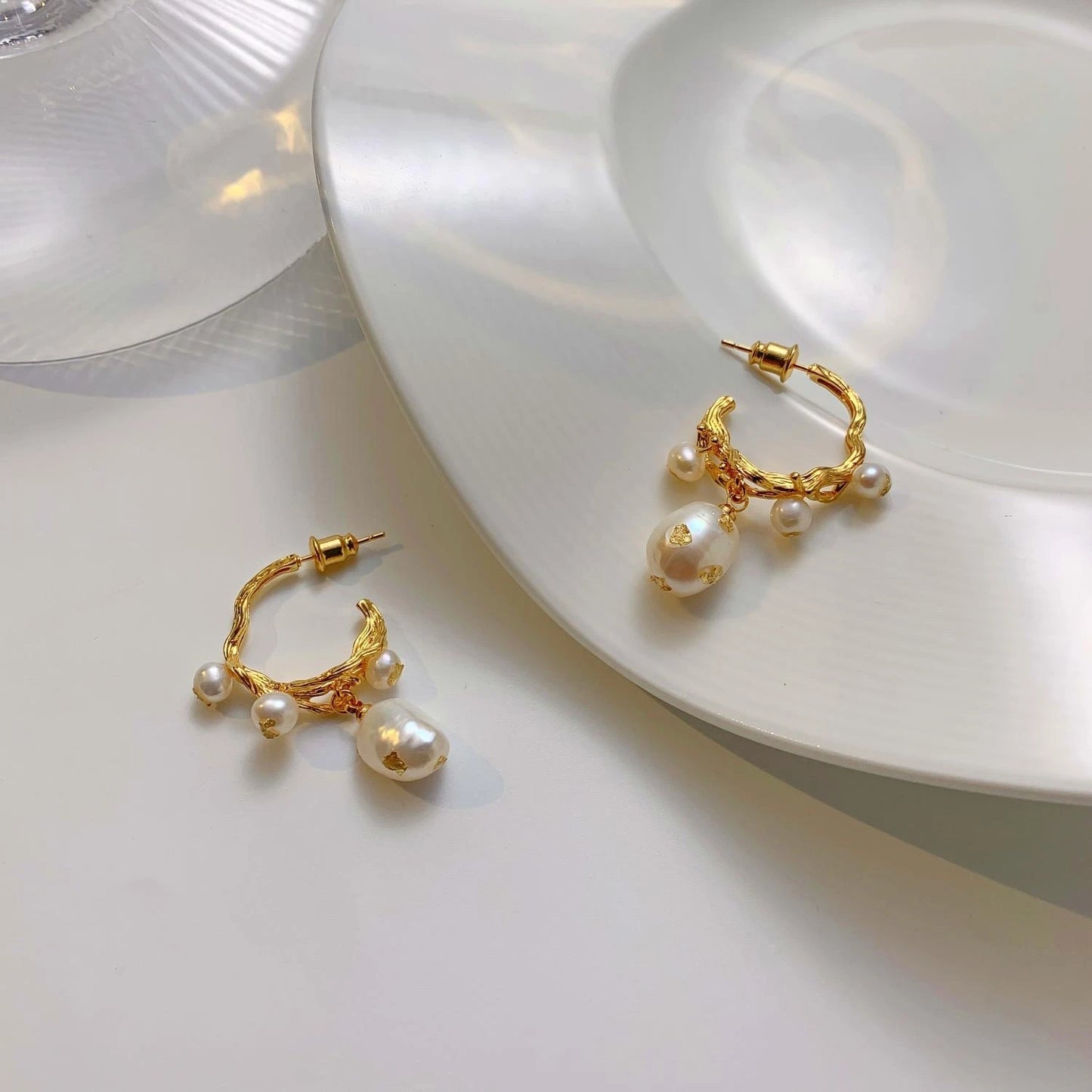 Brass With 18k Gold Real Baroque Pearl Hoop Earrings Women Jewelry Party Boho T Show Gown Runway  Party Rare Korean Japan Trendy