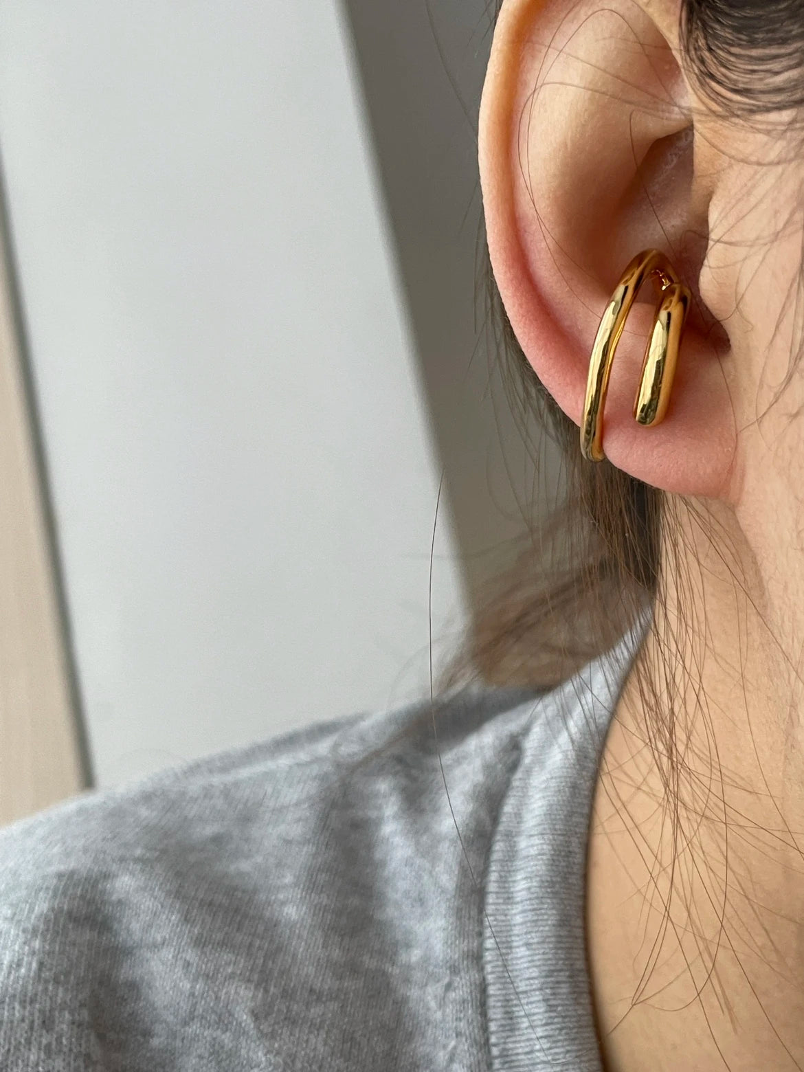 Brass With 18k Gold Creative Wave Clip Earrings Women Jewelry  Party T Show Gown Runway rare Korean Japan Trendy INS