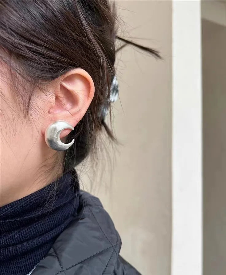Brass Retro Moon Shape Stud Earrings Women Jewelry Punk Party T Show Gown Runway Trendy  Korean Japan Israel  Style INS