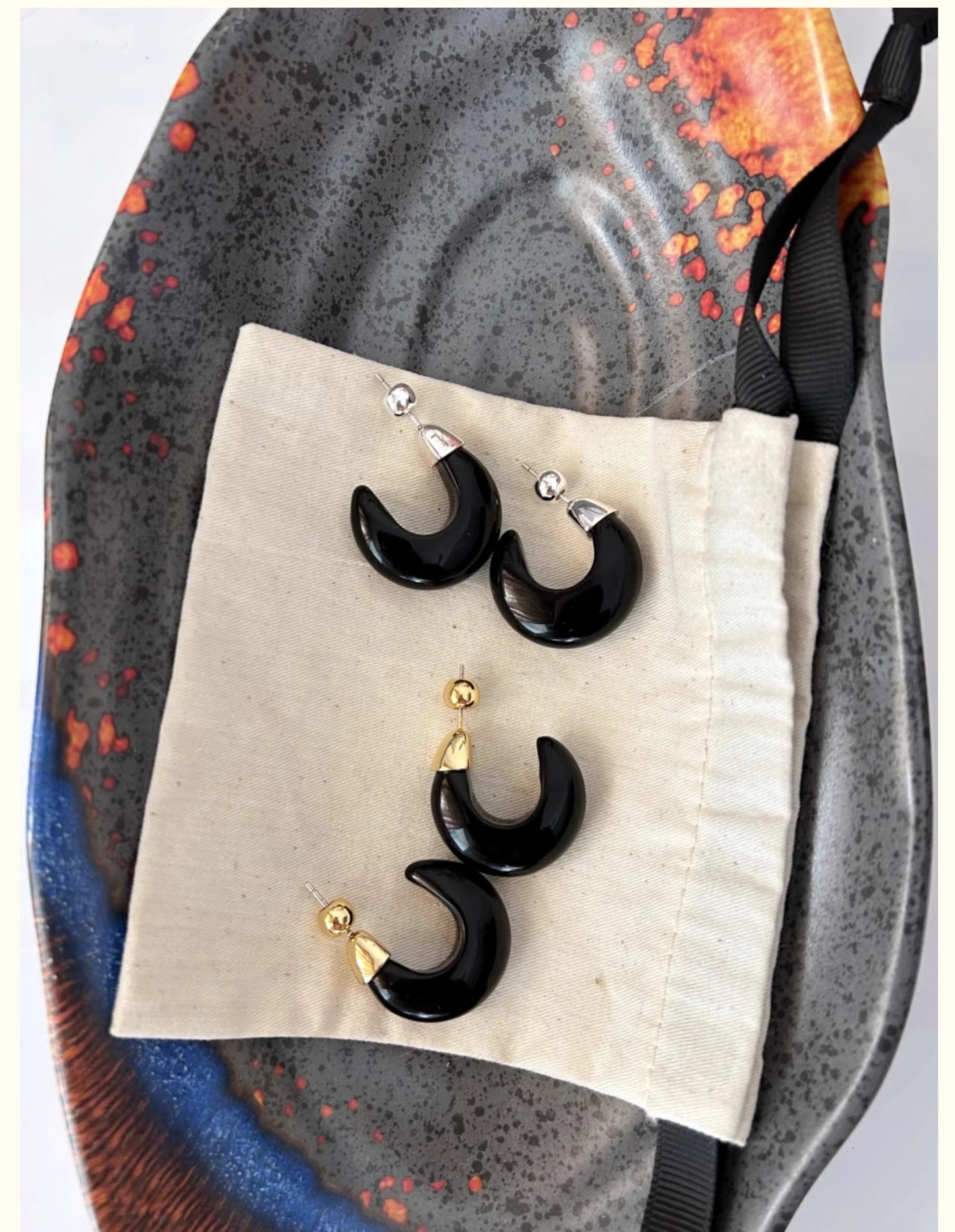 Brass Retro Black Jade CC Hoop Earrings Women Jewelry Punk Party T Show Gown Runway Trendy  Korean Japan Israel  Style INS
