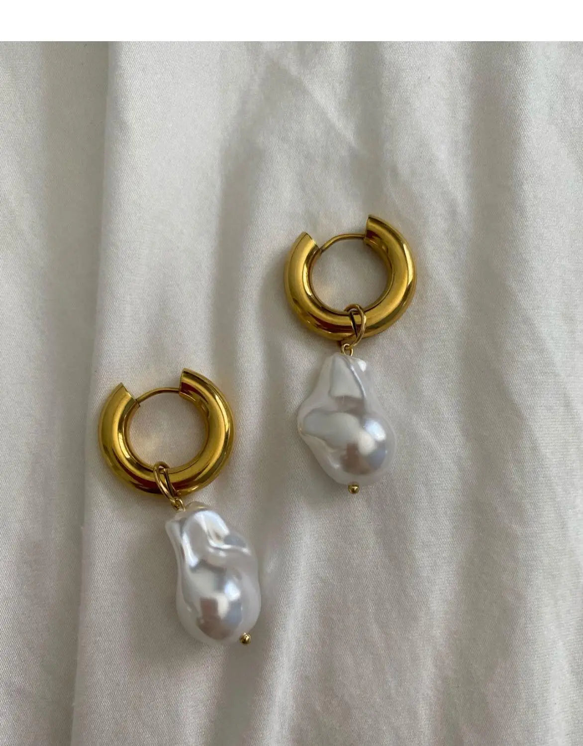 Titanium With 18 K Gold Geo Faux Baroque Pearl Drop Earrings Punk Party Gown  Runway rare Boucle  Korean Japan INS Boho Top