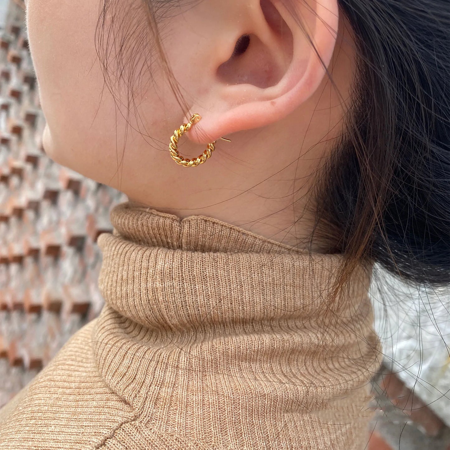 Brass With 18k Gold  Geo Twist Drop Earrings Women Jewelry Party T Show Gown Punk Top Runway Rare Korean Japan