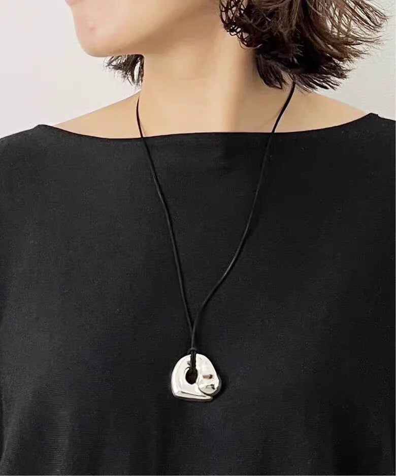 Brass Simply Irregular Cutout Pendant Necklace Women  Jewelry Designer T Show Runway Gown  Rare Glam Japan Ins Glam Boho