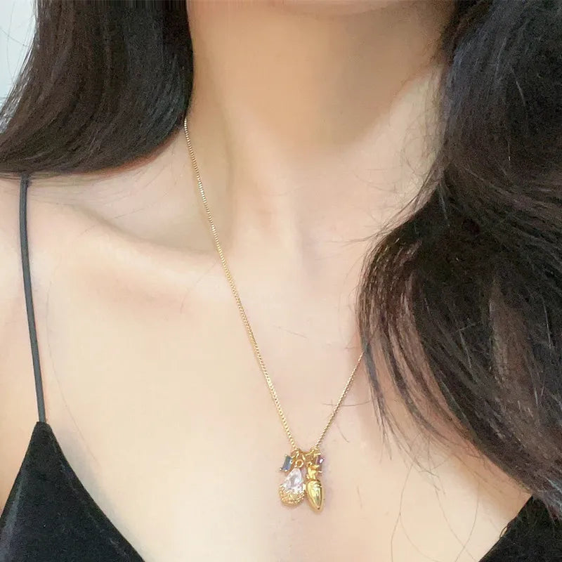 Brass With 18K AAA Zircon Rhinestoned Mask Pendant Necklaces Women Jewelry Punk Hiphop Designer Runway OL Gown Boho Top Japan