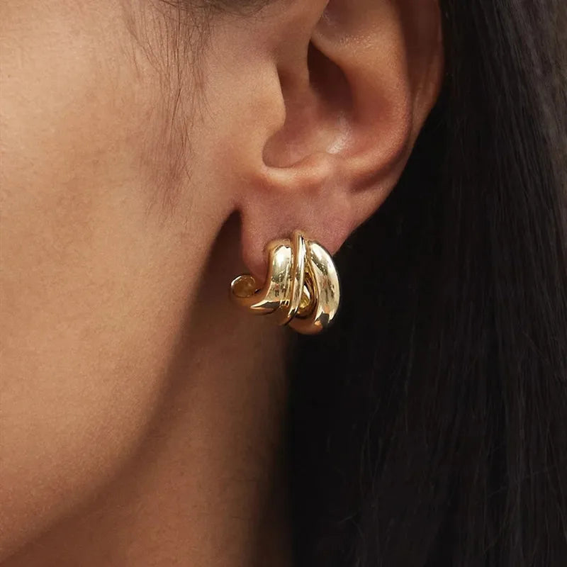 Brass With 18K Small Size Twist Claw Hoop Earrings Women Jewelry Punk Party T Show Gown Runway Trendy  Korean Japan Israel INS