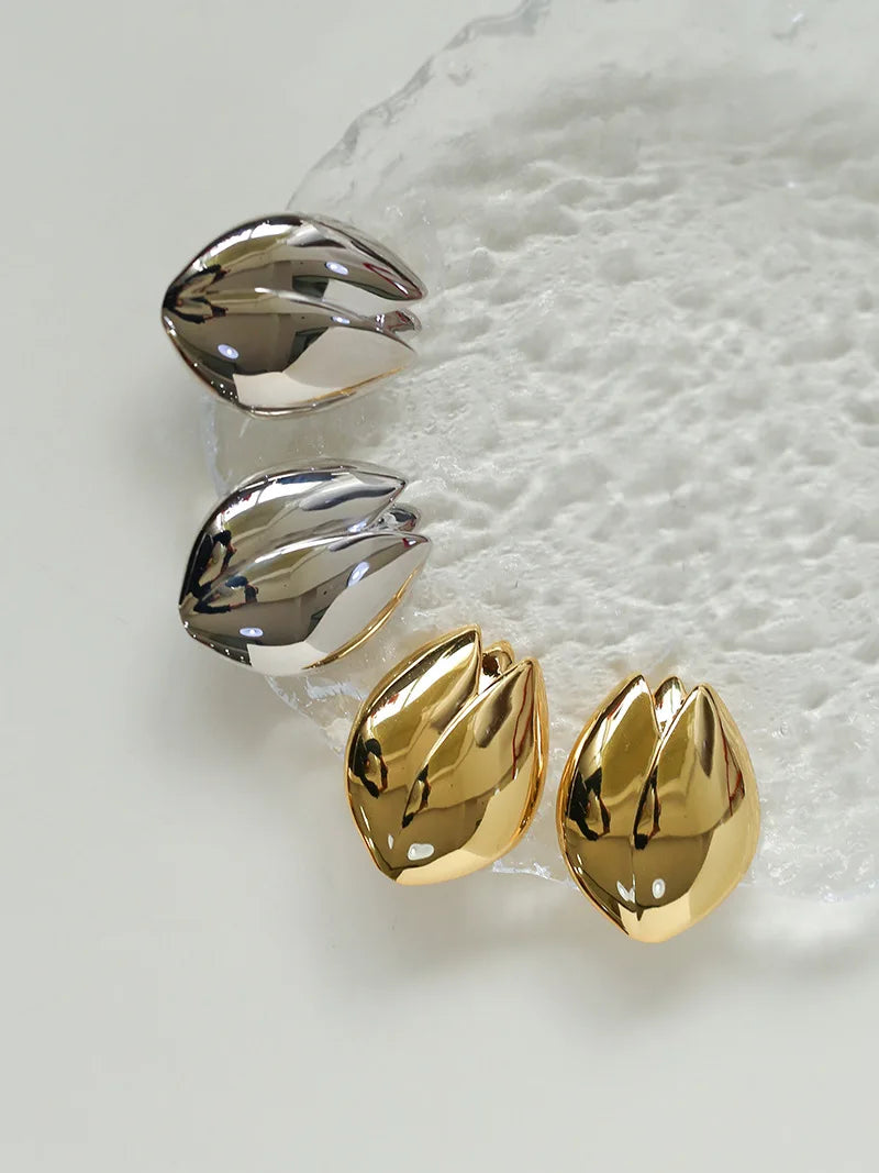 Brass With 18K Gold Rose Stud Earrings Women Jewelry Punk Party T Show Gown Runway Trendy  Korean Japan Israel INS