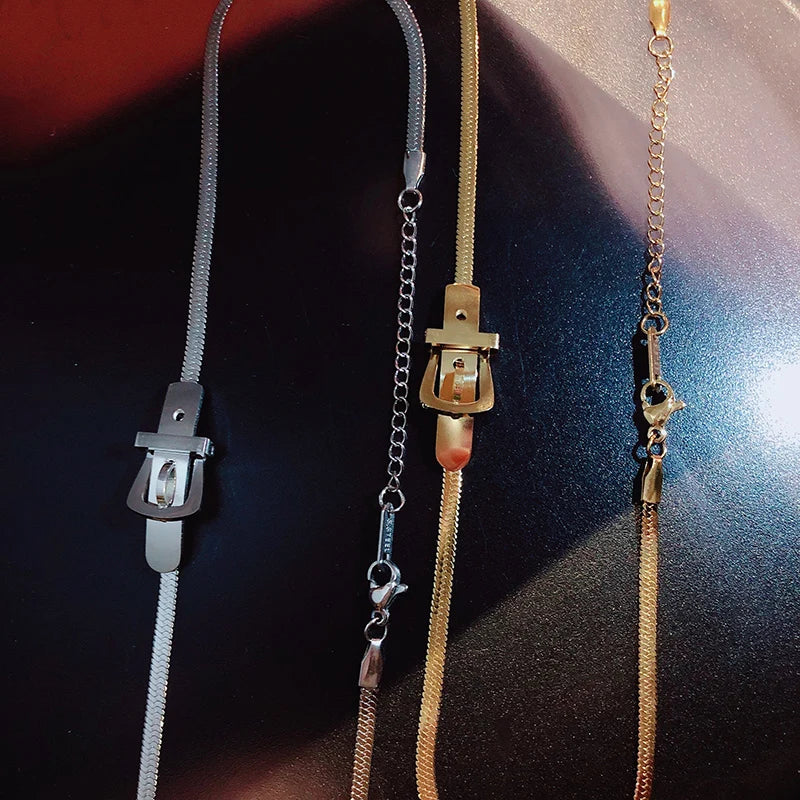 Titanium With 18 K Gold Snake Chain Knot Necklaces Women Jewelry Punk Designer Club Cocktail Party Japan