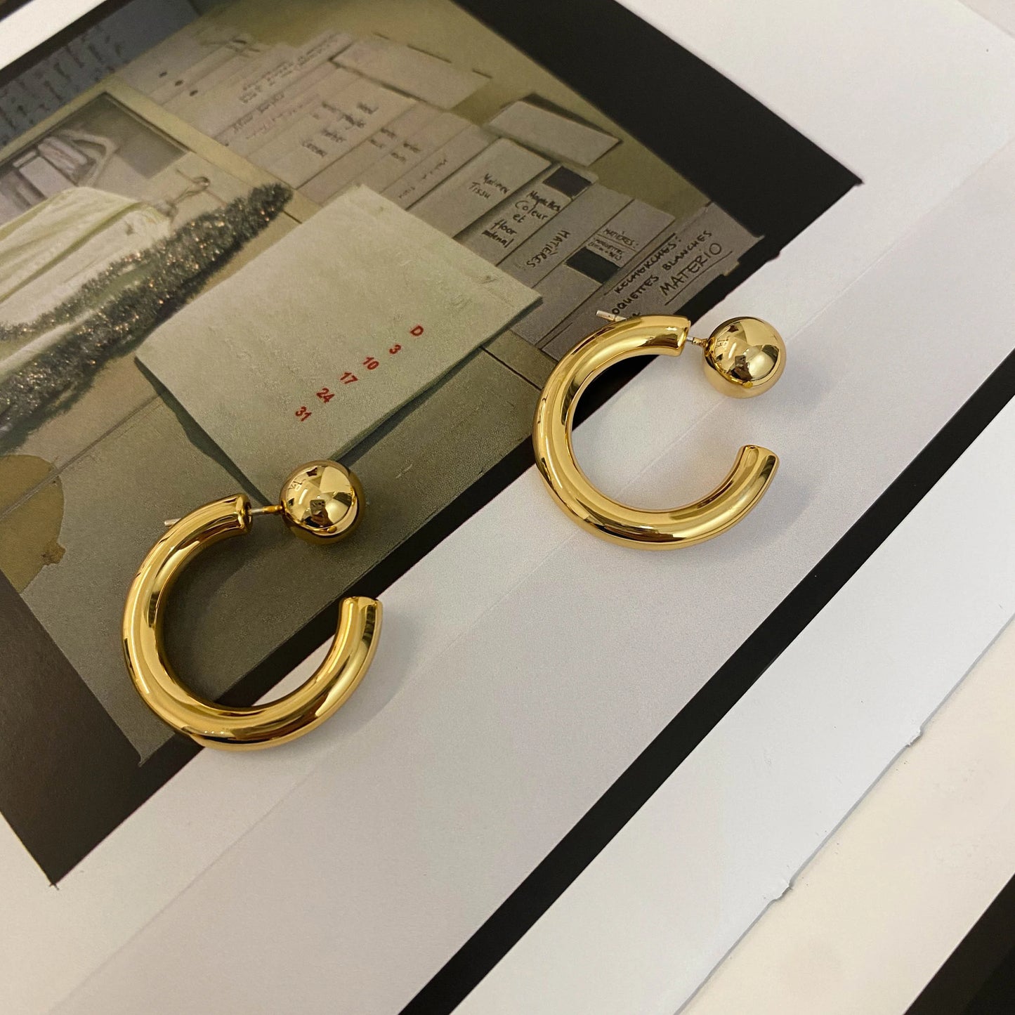 Brass Simply Ball Stud CC Earrings Women Jewelry Punk Party T Show Gown Runway Trendy  Korean Japan  Style INS
