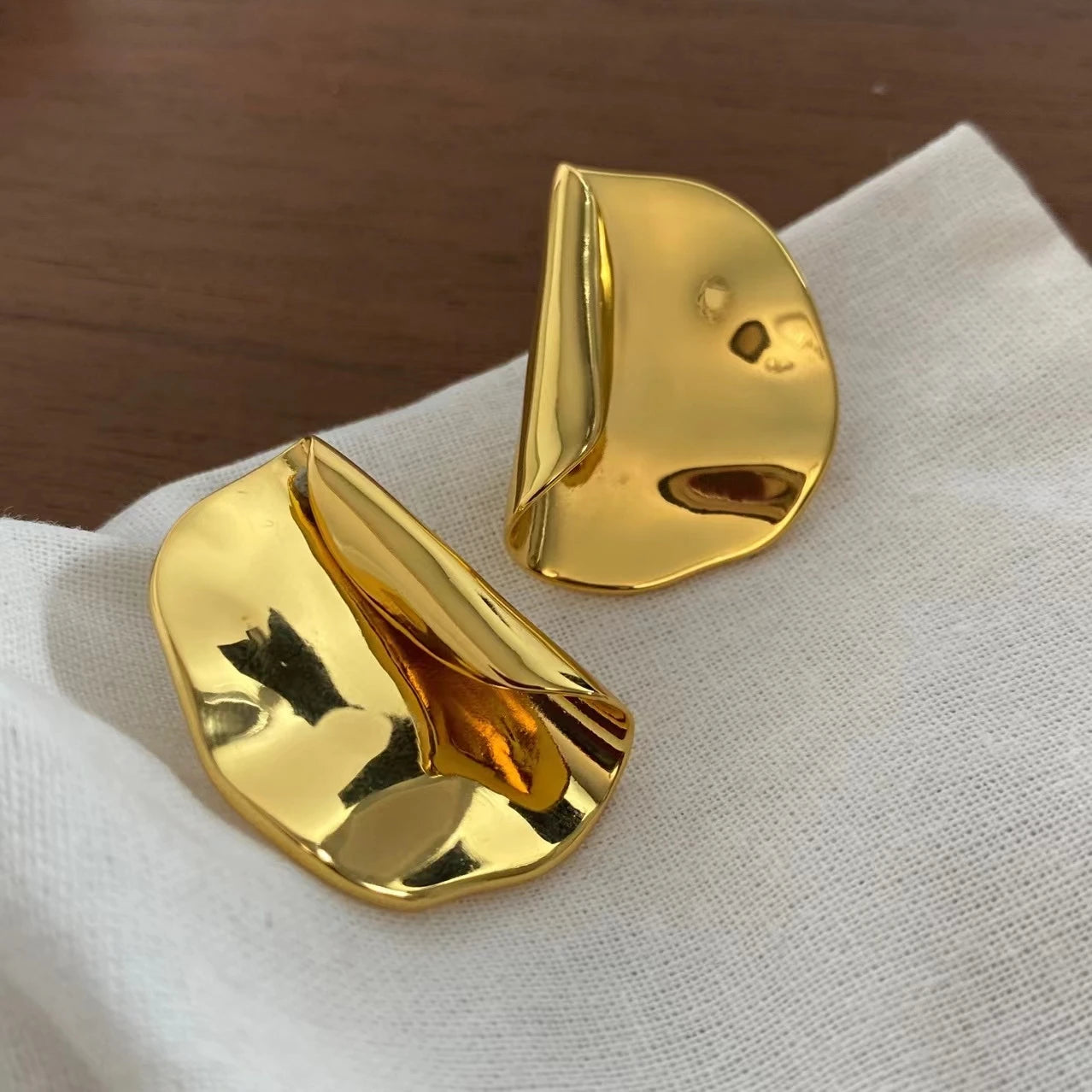 Brass With 18k Gold Fold Statement Stud  Earrings Women Jewelry Party Boho T Show Gown Runway  Party Rare Korean Japan Trendy