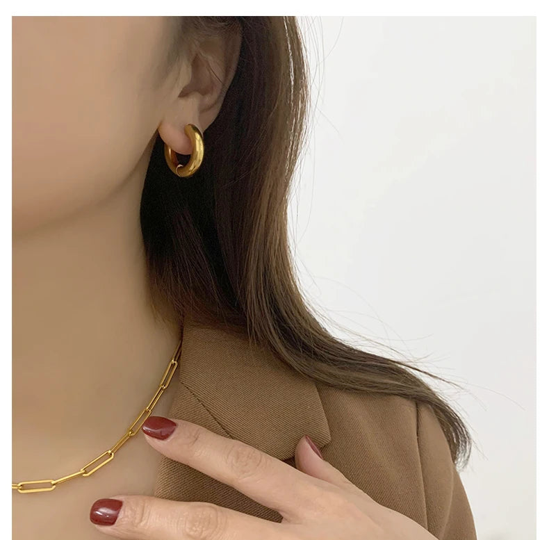 Titanium With 18 K Gold Geo Faux Baroque Pearl Drop Earrings Punk Party Gown  Runway rare Boucle  Korean Japan INS Boho Top