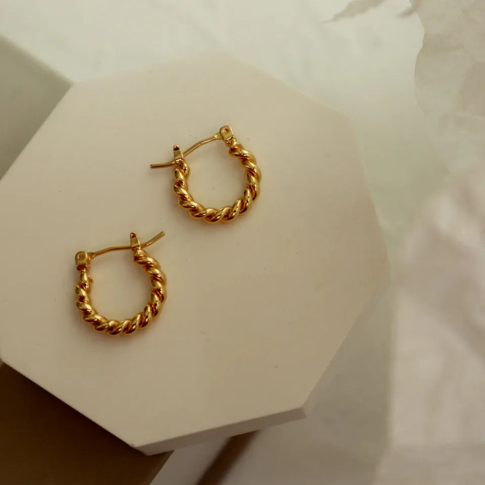 Brass With 18k Gold  Geo Twist Drop Earrings Women Jewelry Party T Show Gown Punk Top Runway Rare Korean Japan