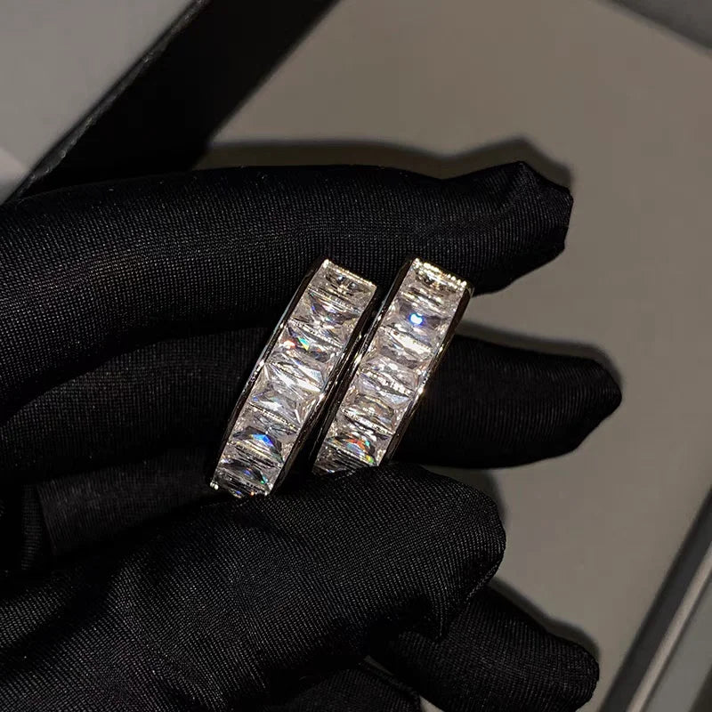Brass Rhinestoned Twist Stud Earrings Women Jewelry Punk Party T Show Gown Runway Trendy  Korean Japan INS