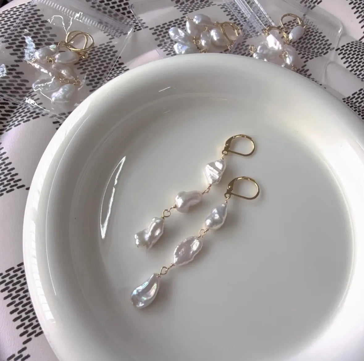 Brass With 18K Gold Natural Freshwater Pearl  Drop Earrings Women Jewelry Punk Party T Show Gown Runway Korean Japan INS