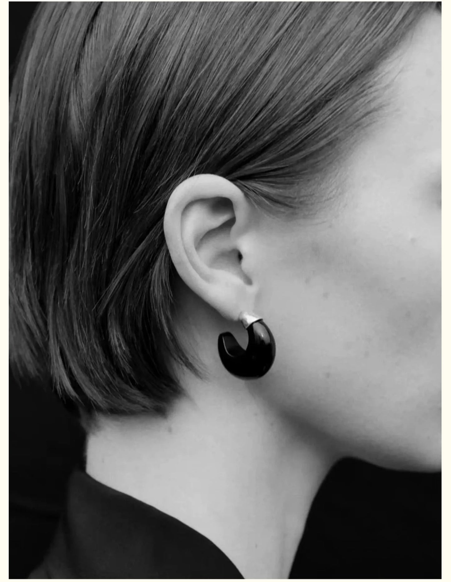 Brass Retro Black Jade CC Hoop Earrings Women Jewelry Punk Party T Show Gown Runway Trendy  Korean Japan Israel  Style INS
